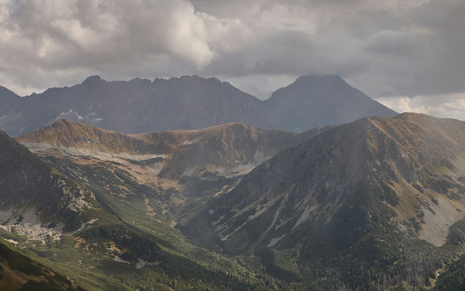 Autumn weekend in Podhale with views of the Tatra Mountains